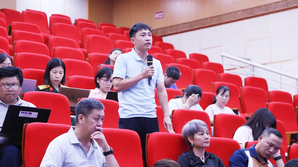 Công đoàn nỗ lực thương thảo, hỗ trợ 425 cán bộ xin nghỉ