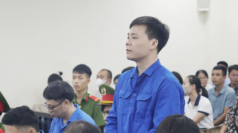 Đề nghị phạt 15-18 năm tù với chủ mưu đường dây sản xuất thực phẩm chức năng giả