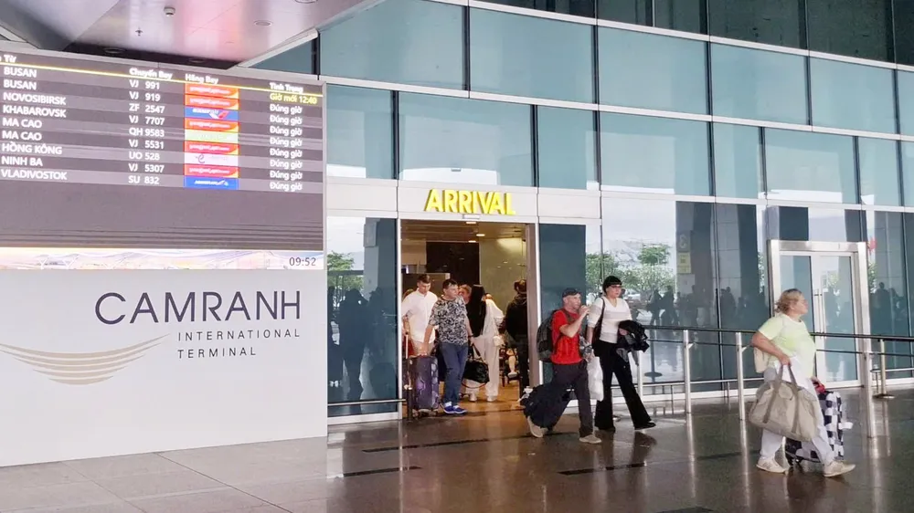 Tăng chuyến bay đón khách Nga đến Nha Trang, Phú Quốc