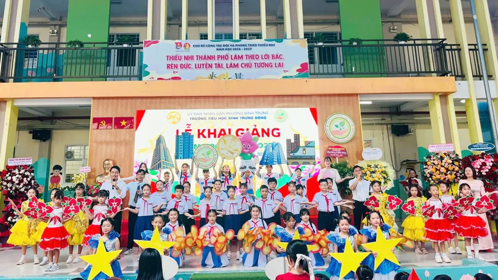 Học sinh Trường Tiểu học Bình Trưng Đông (phường Bình Trưng) trong lễ khai giảng năm học 2026-2027