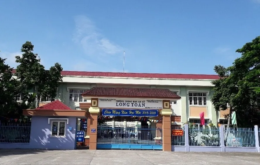 Trường THCS Long Toàn - nơi xảy ra vụ việc