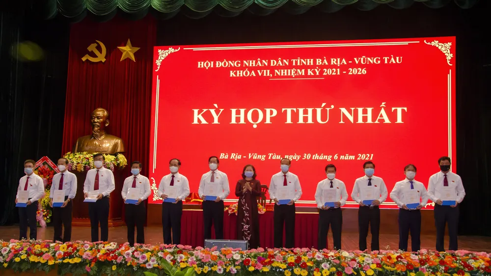 Kỳ họp thứ nhất, HĐND tỉnh Bà Rịa - Vũng Tàu khóa VII