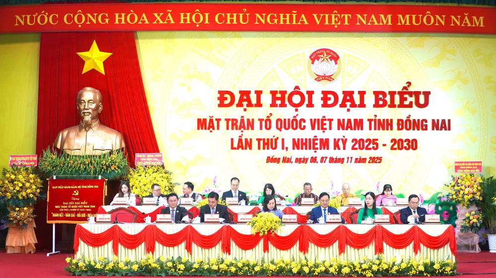 Đại hội đại biểu MTTQ Việt Nam tỉnh Đồng Nai lần thứ I, nhiệm kỳ 2025-2030. Ảnh: PHÚ NGÂN