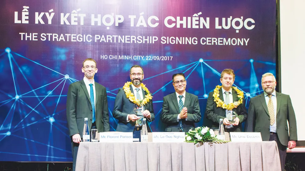Malloca ký kết hợp tác chiến lược toàn diện với Copreci và Eurokera
