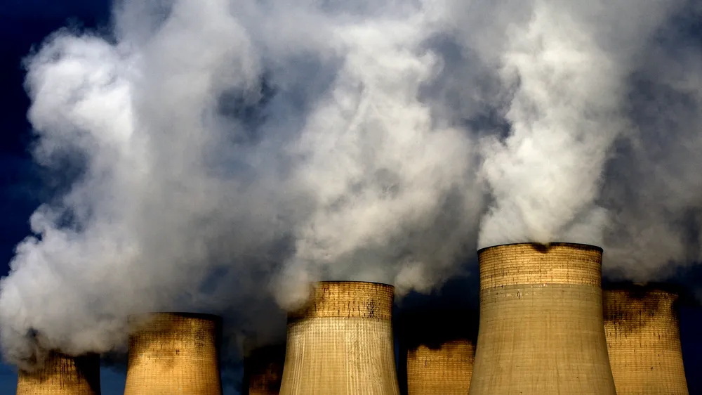 Nồng độ CO2 trung bình trên toàn cầu tăng đến 403,3 ppm trong năm 2016, từ 400 ppm của năm 2015, do sự kết hợp các hoạt động của con người và hiện tượng El Nino mạnh. Ảnh: PA