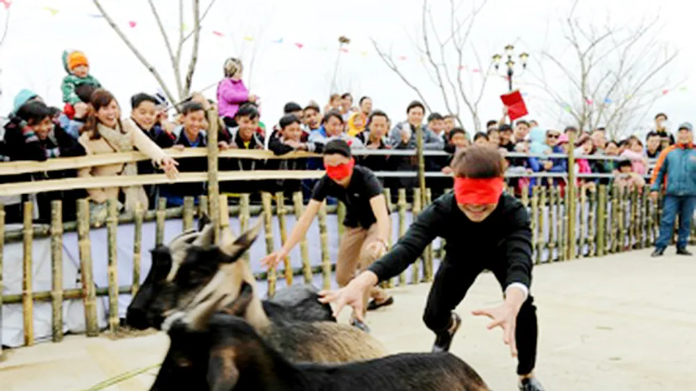Tour thị trường xa hút khách