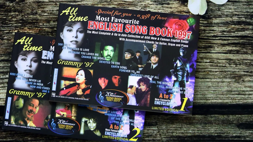 Song book 1997 tái xuất sau 20 năm ​