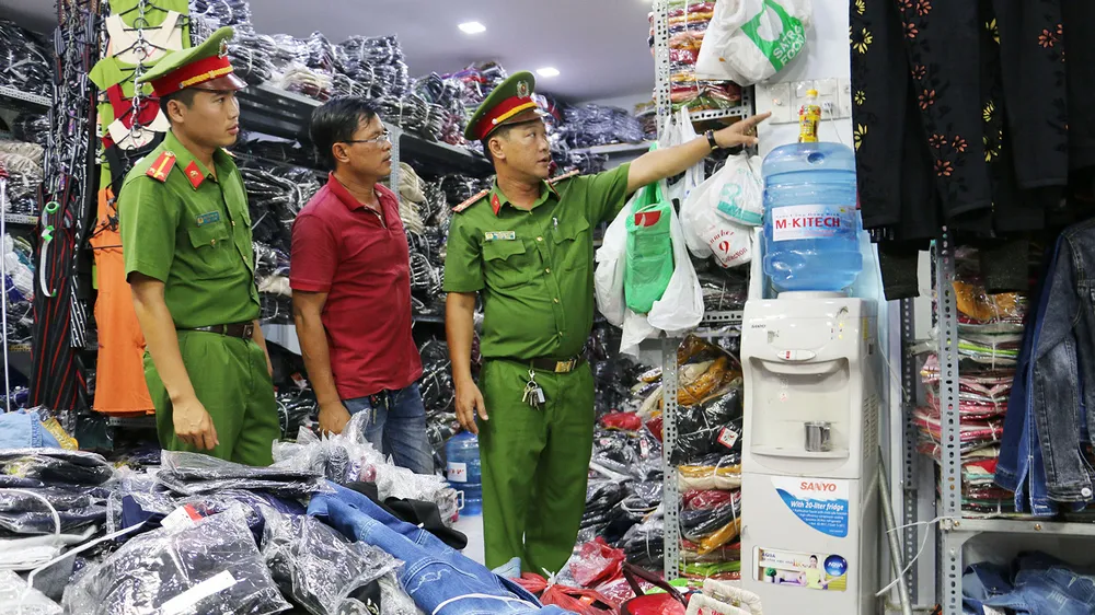 Để tết an vui