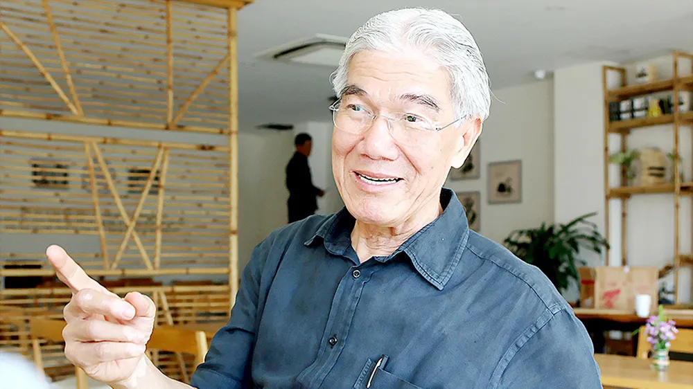 Trả “nợ” quê hương