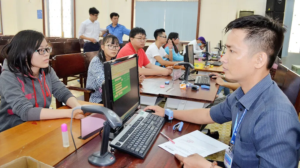 Tuyển sinh ĐH - CĐ năm 2018: Biến động hồ sơ đăng ký