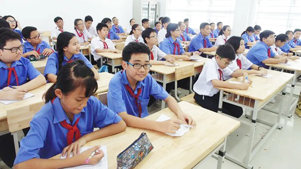 Triển khai phần mềm quản lý học sinh đầu cấp và chuyển trường