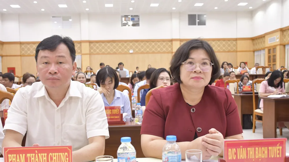 Đổi mới sinh hoạt chi bộ gắn với mô hình chính quyền địa phương 2 cấp