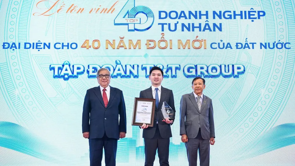 T&T Group của Bầu Hiển được vinh danh Top các doanh nghiệp tư nhân tiêu biểu