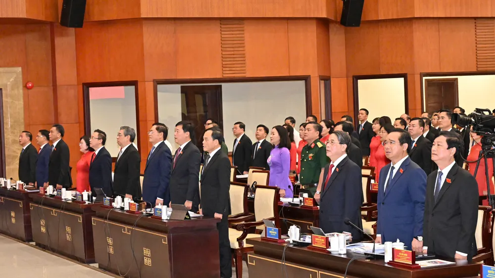 Bí thư Thành ủy TPHCM Trần Lưu Quang dự và phát biểu chỉ đạo tại kỳ họp thứ nhất HĐND TPHCM khóa XI