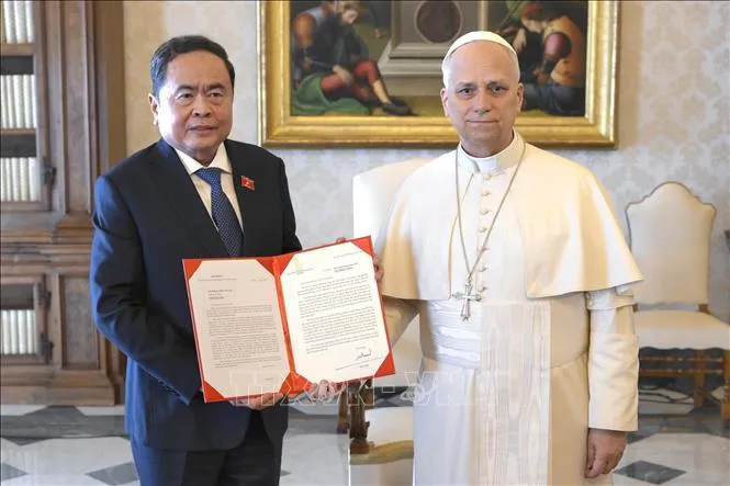 Chủ tịch Quốc hội Trần Thanh Mẫn hội kiến Giáo hoàng Tòa thánh Vatican Leo XIV