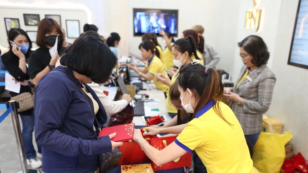 Chiều 21-5, giá vàng giảm 1,1 triệu đồng/lượng so với buổi sáng