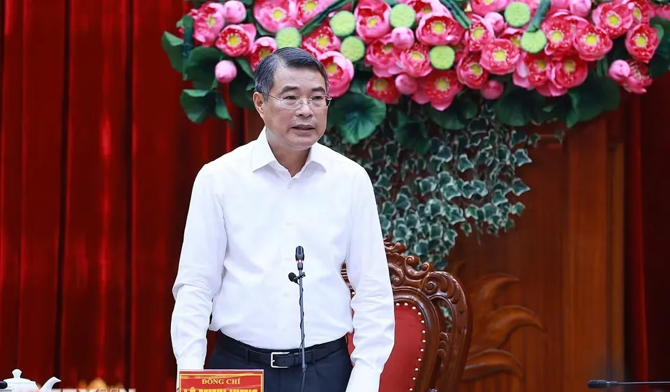 Thủ tướng Lê Minh Hưng: Vĩnh Long phải đổi mới mô hình tăng trưởng để phát triển nhanh, bền vững