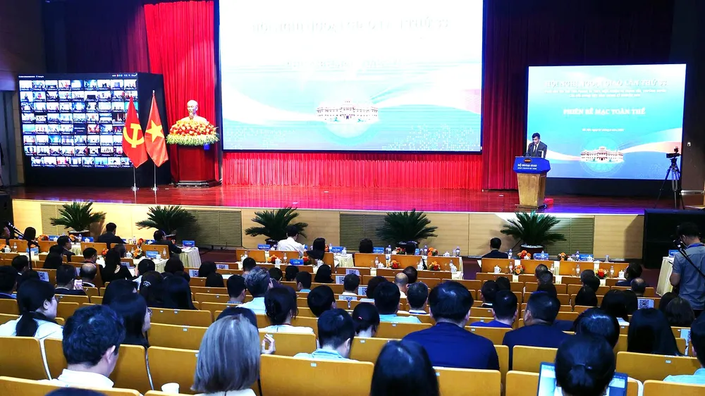 Hội nghị Ngoại giao lần thứ 33 họp phiên bế mạc chiều 7-8. Ảnh: VIẾT CHUNG