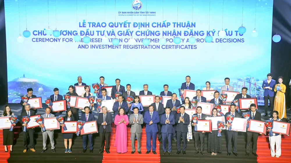 Phó Thủ tướng Lê Tiến Châu: Không đánh đổi môi trường lấy tăng trưởng