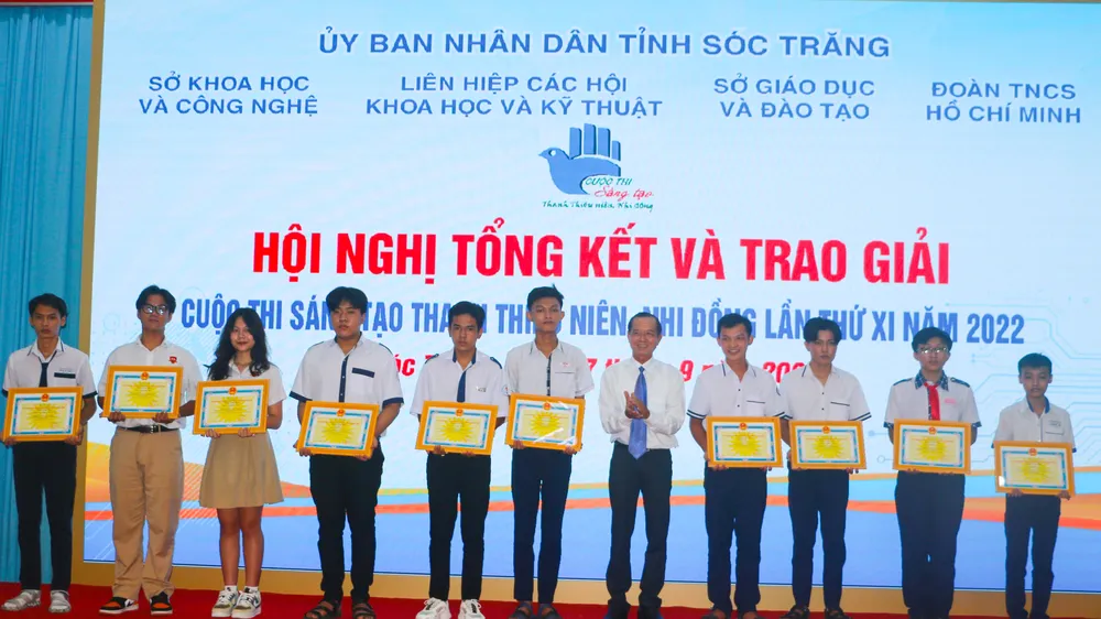 Sóc Trăng: Trao giải cuộc thi sáng tạo thanh thiếu niên, nhi đồng