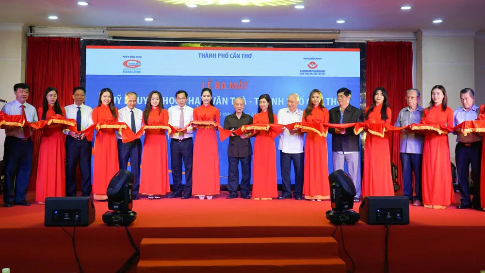 Ra mắt Quỹ Khuyến học Phạm Văn Trà TP Cần Thơ