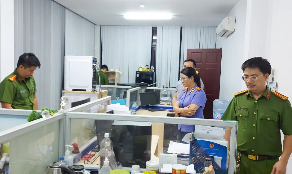 Cần Thơ: Khởi tố vụ án nhận hối lộ tại Chi cục Đăng kiểm số 8
