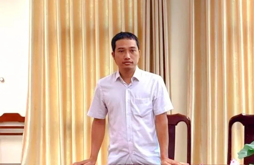 Bắt một đăng kiểm viên nhận hối lộ hơn 1 tỷ đồng