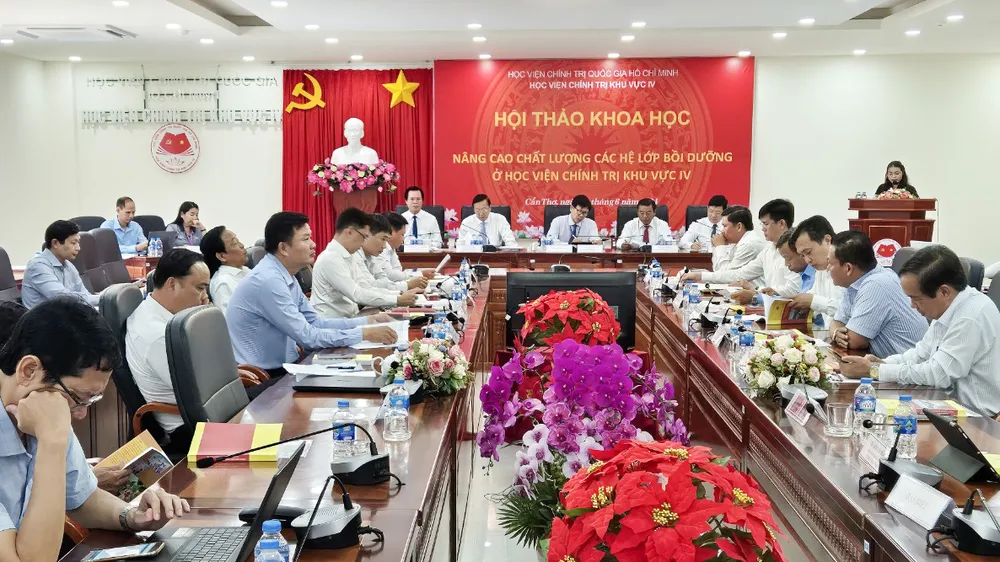 Nâng cao chất lượng các hệ lớp bồi dưỡng chính trị