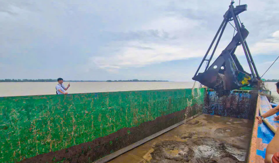 Mỏ cát MS12, trữ lượng hơn 620.000m³ được khởi công khai thác