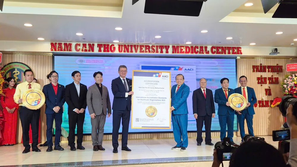 Bệnh viện đầu tiên tại ĐBSCL đạt chứng nhận Hoa Kỳ AACI