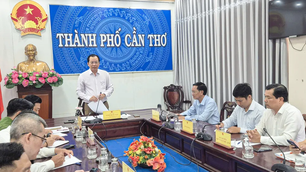 TP Cần Thơ: Các thương nhân đầu mối đảm bảo cung ứng đủ xăng dầu