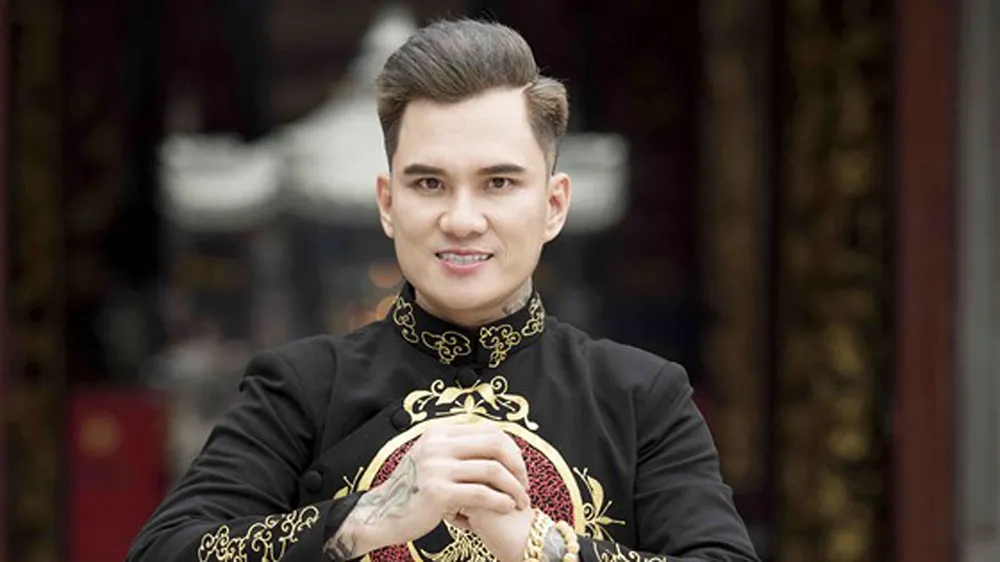 Thời điểm thị trường “bội thực bolero”, Lâm Chấn Huy làm liveshow lớn