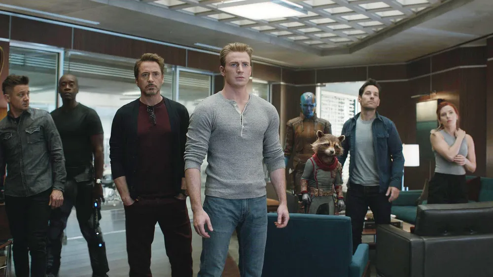 Hơn 1 tuần công chiếu, "Avengers: Endgame" thu hơn 200 tỷ đồng