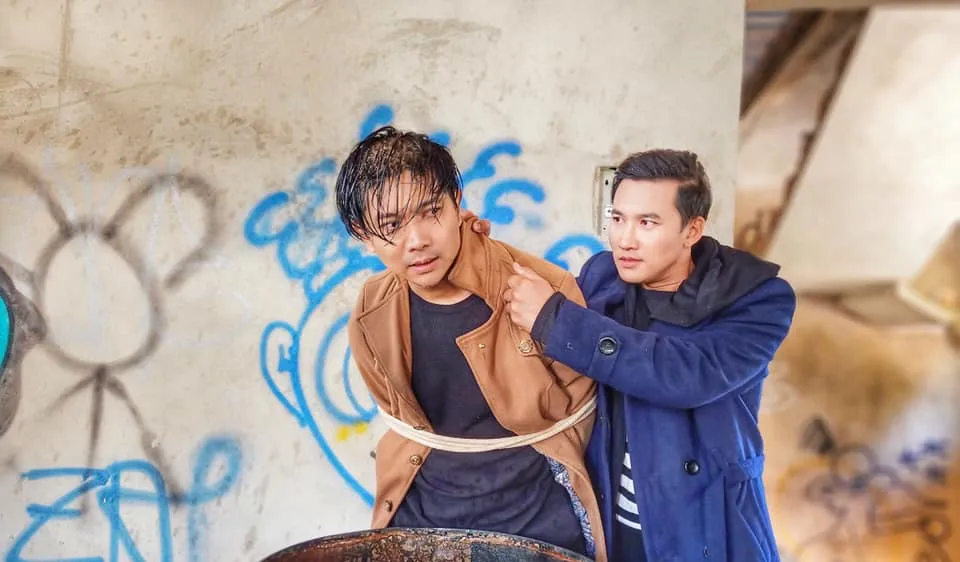 ​Yêu và hận trong “Dòng đời chảy ngược“