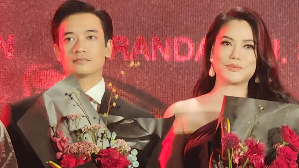 Trương Ngọc Ánh hết lời khen bạn diễn kém 18 tuổi