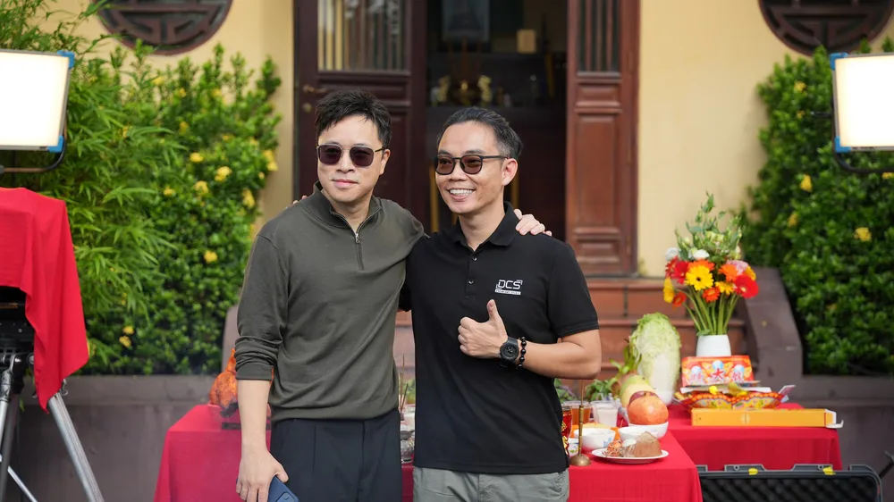 Victor Vũ không ngồi ghế đạo diễn phim trinh thám mới