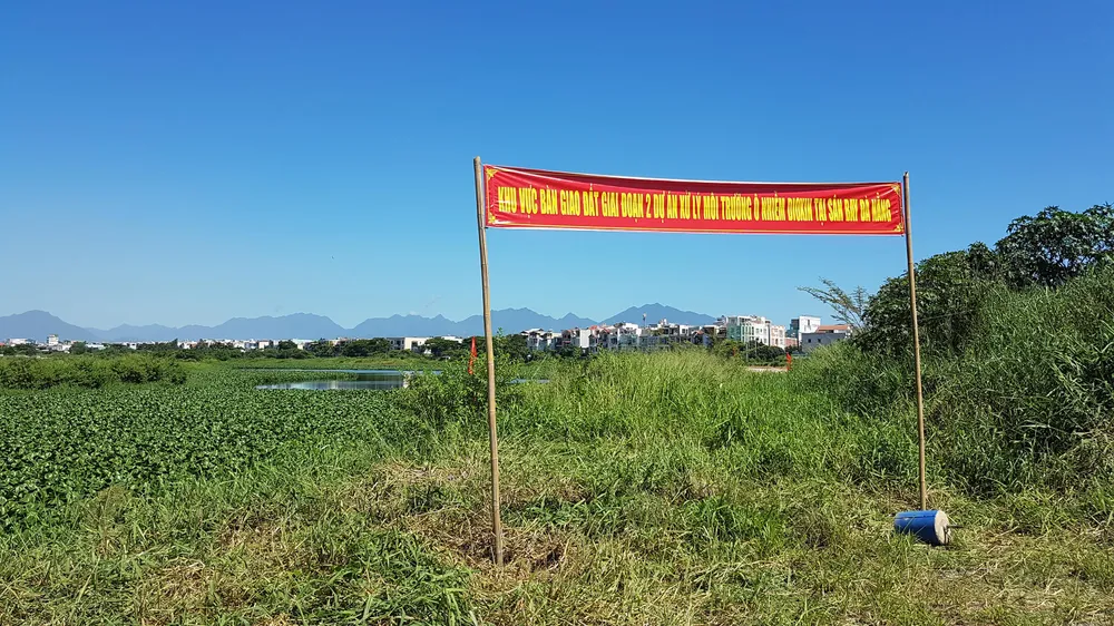 Bàn giao 12,7ha đất quốc phòng để mở rộng sân bay quốc tế Đà Nẵng 