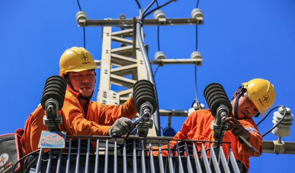 Điện lực miền Trung chỉ đạo các Công ty điện lực thành viên tại khu vực miền Trung đảm bảo cấp điện dịp lễ Quốc khánh 2-9 