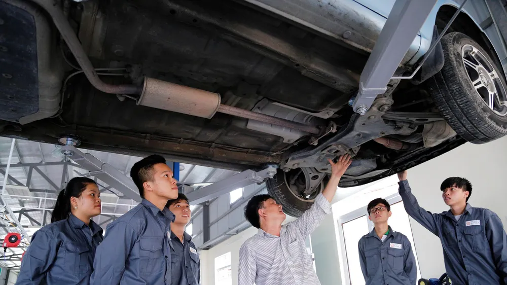 Xưởng thực hành ô tô của Trường Đại học Đông Á vừa đưa vào sử dụng