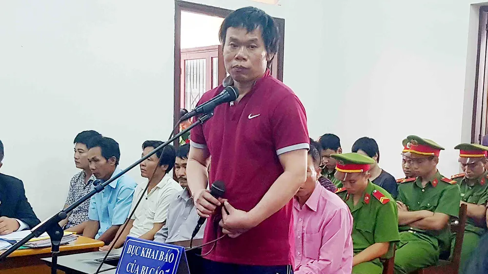 Tổ chức khai thác trái phép hơn 1.200m³ gỗ quý, trùm lâm tặc Hà “đen” lĩnh án 6 năm tù