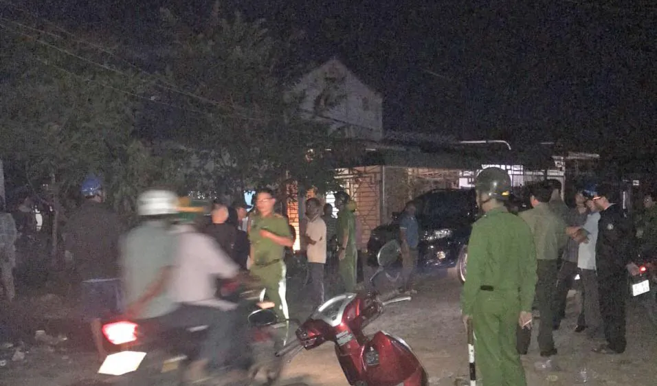 Cháy nhà khiến 4 người trong một gia đình tử vong 