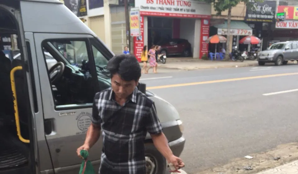 Bắt quả tang xe khách vận chuyển động vật hoang dã