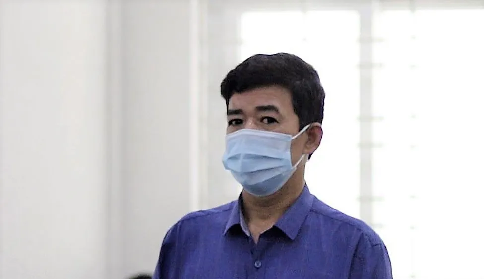 Bị cáo Khoa tại tòa ngày 1-6. Ảnh: GIA KHÁNH