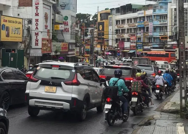  Khách du lịch đến Đà Lạt nhộn nhịp trở lại