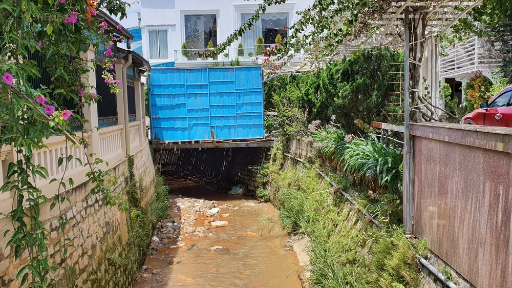 Đà Lạt chấn chỉnh tình trạng lấn suối sau trận mưa gây ngập
