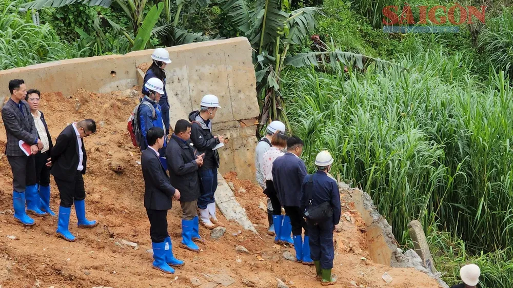 Chuyên gia Nhật Bản khảo sát điểm sạt lở ở Đà Lạt