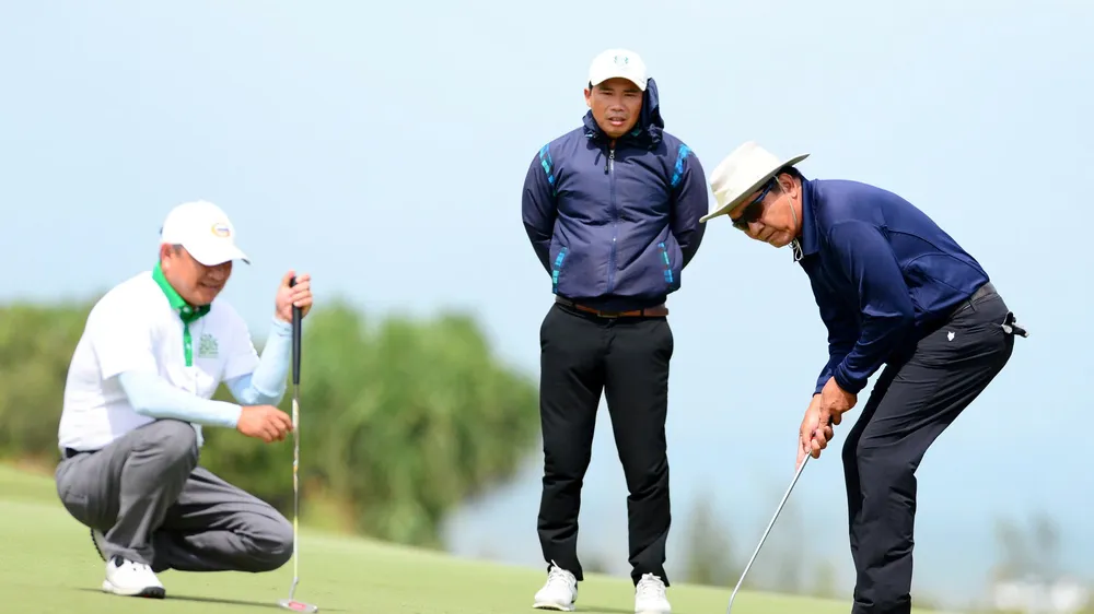 Lễ hội Golf Việt Nam - Nha Trang 2024: Thời tiết ủng hộ, các golfer hào hứng tranh tài