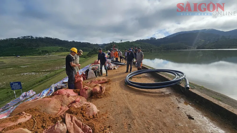 Lâm Đồng: Khẩn cấp xây dựng công trình chống thấm, sạt trượt hồ Cay An