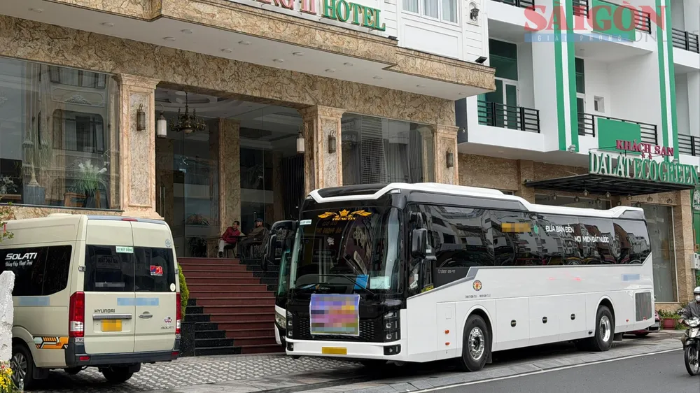Cấm xe du lịch cỡ lớn lưu thông trên nhiều tuyến đường trung tâm Đà Lạt