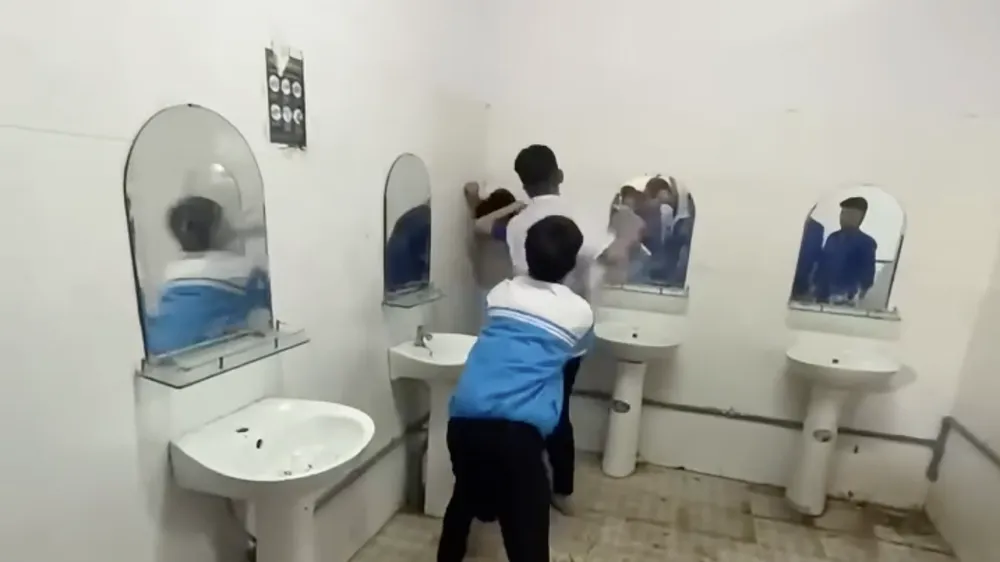 Lâm Đồng: Yêu cầu xử lý nghiêm vụ học sinh đánh bạn bị thương